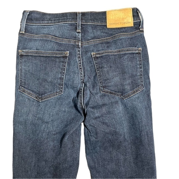 ARITZIA Denim Forum Nico Mid Rise Dark Wash Skinny Jeans - Picture 8 of 8